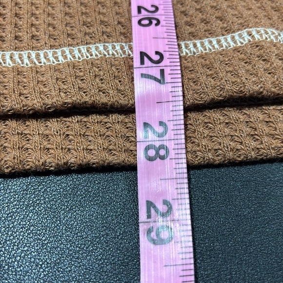 UpWest Waffle Knit Thermal,round neck,exposed seam,fitted cuffs,long sleeve,warm - Picture 9 of 9